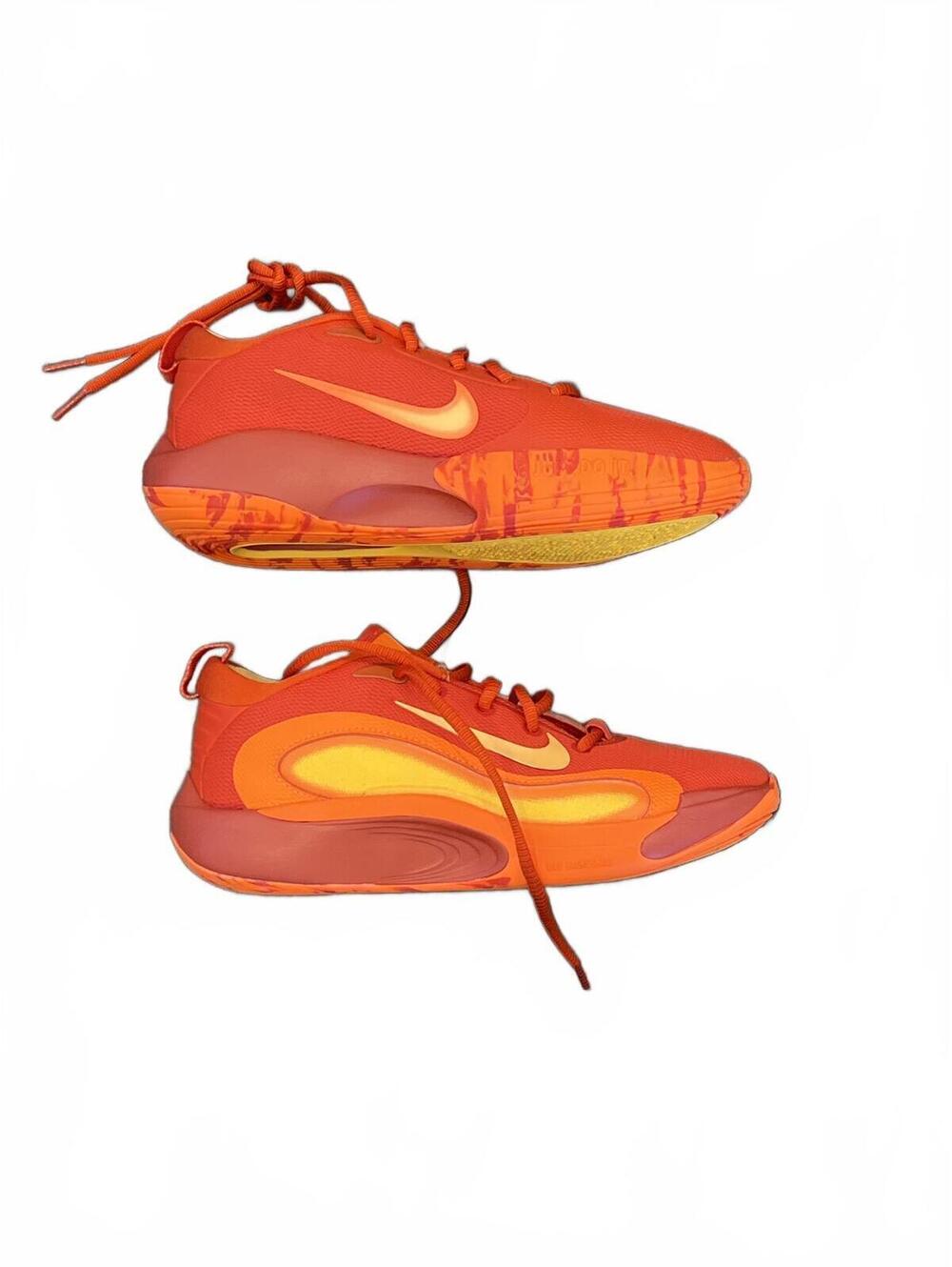 nwob Nike IsoFly Big Kids' Basketball Shoes (FN4384-800, Team Orange 6y